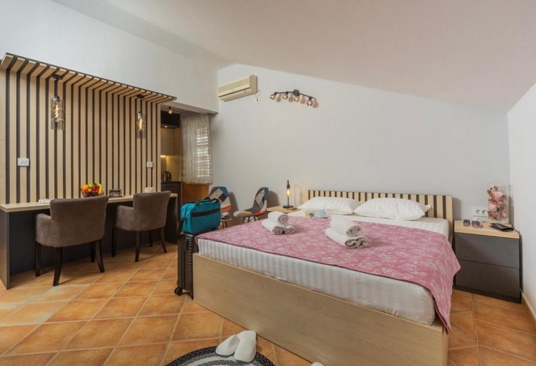 Adzic Apartments ブドヴァ エクステリア 写真