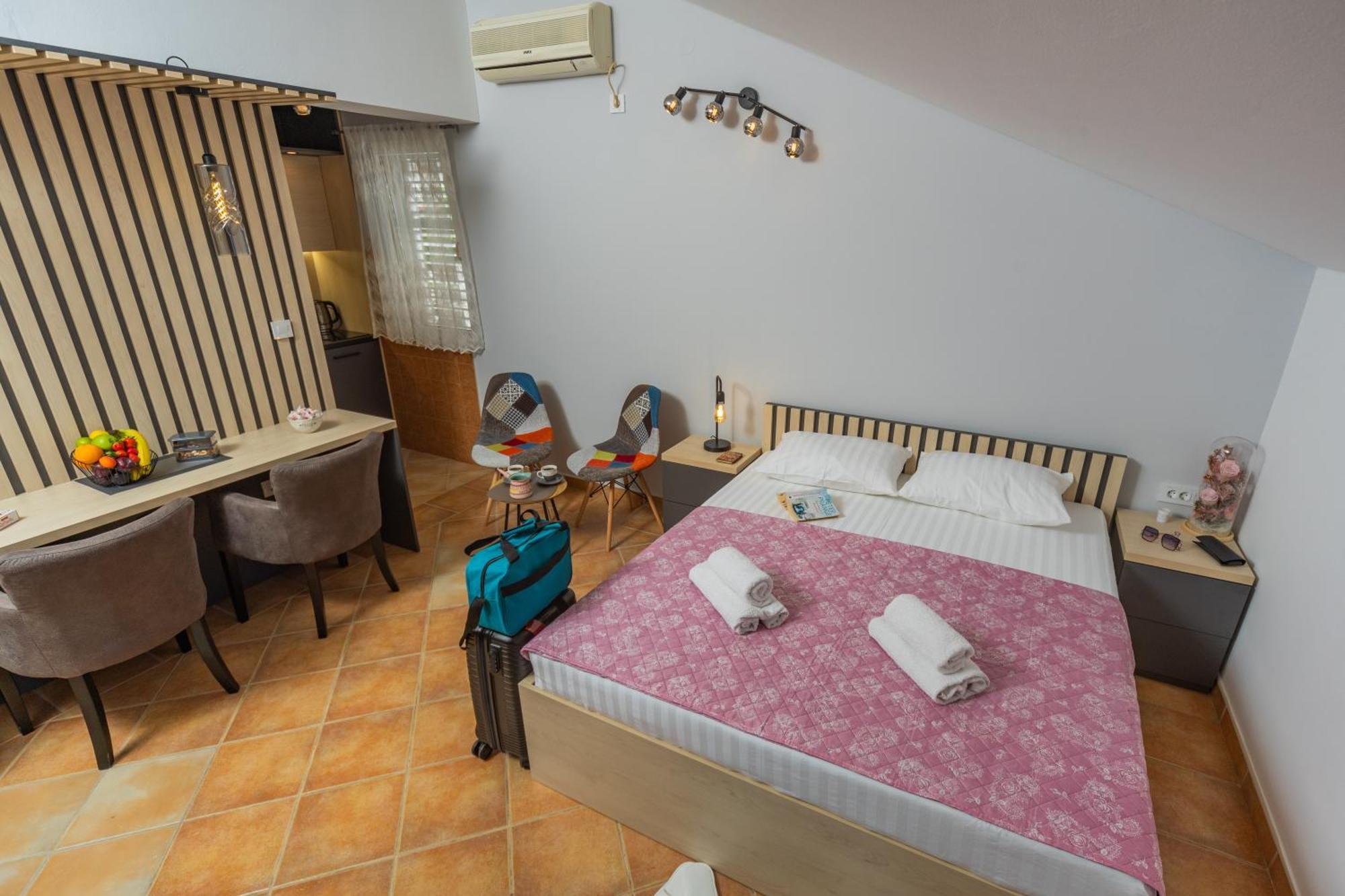 Adzic Apartments ブドヴァ エクステリア 写真