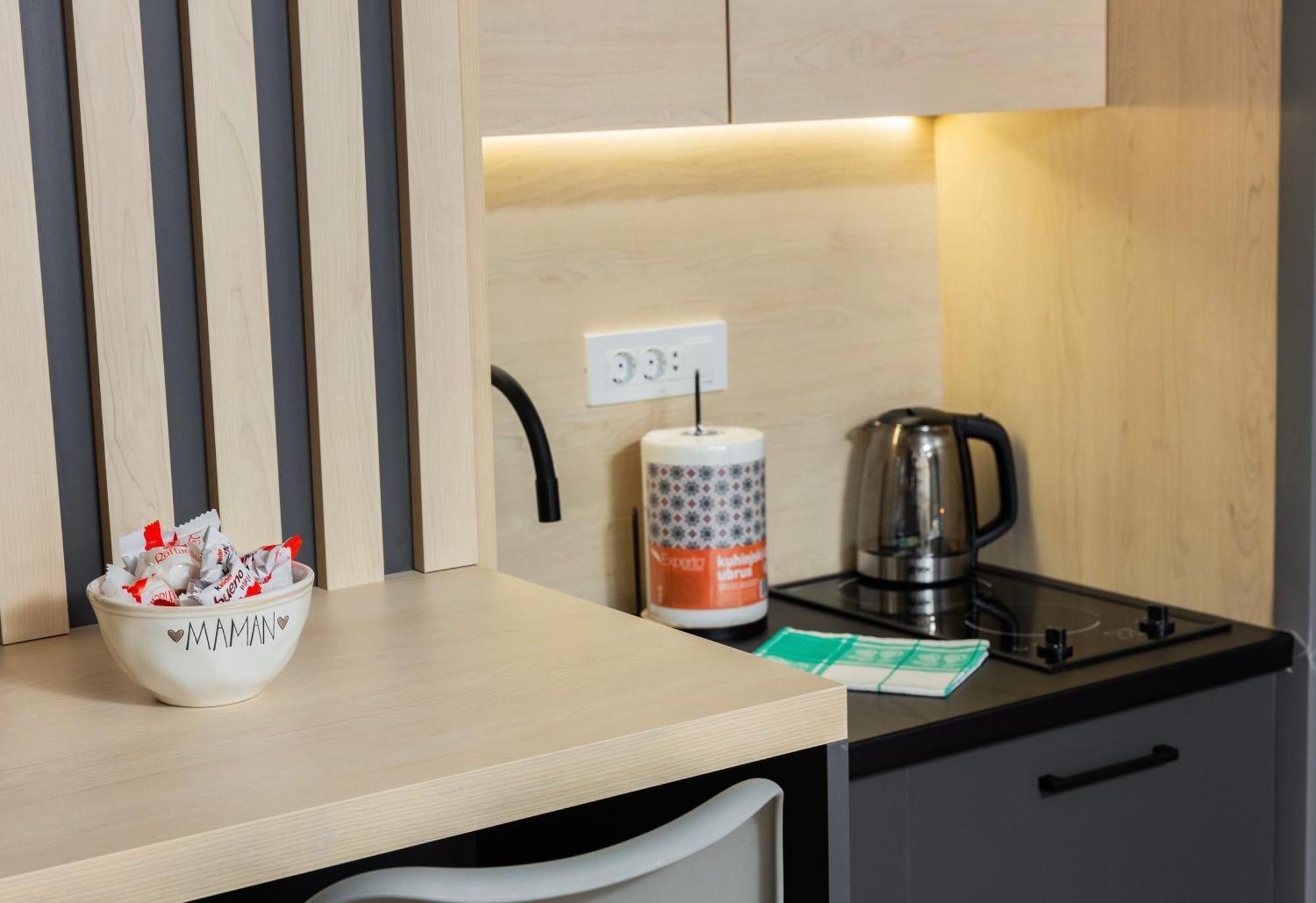 Adzic Apartments ブドヴァ エクステリア 写真