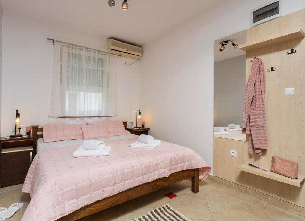 Adzic Apartments ブドヴァ エクステリア 写真