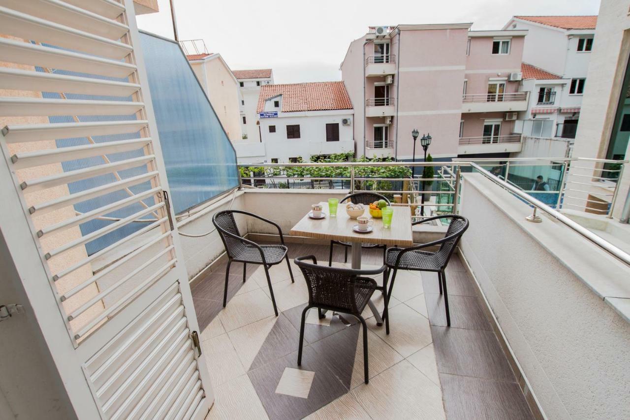 Adzic Apartments ブドヴァ エクステリア 写真