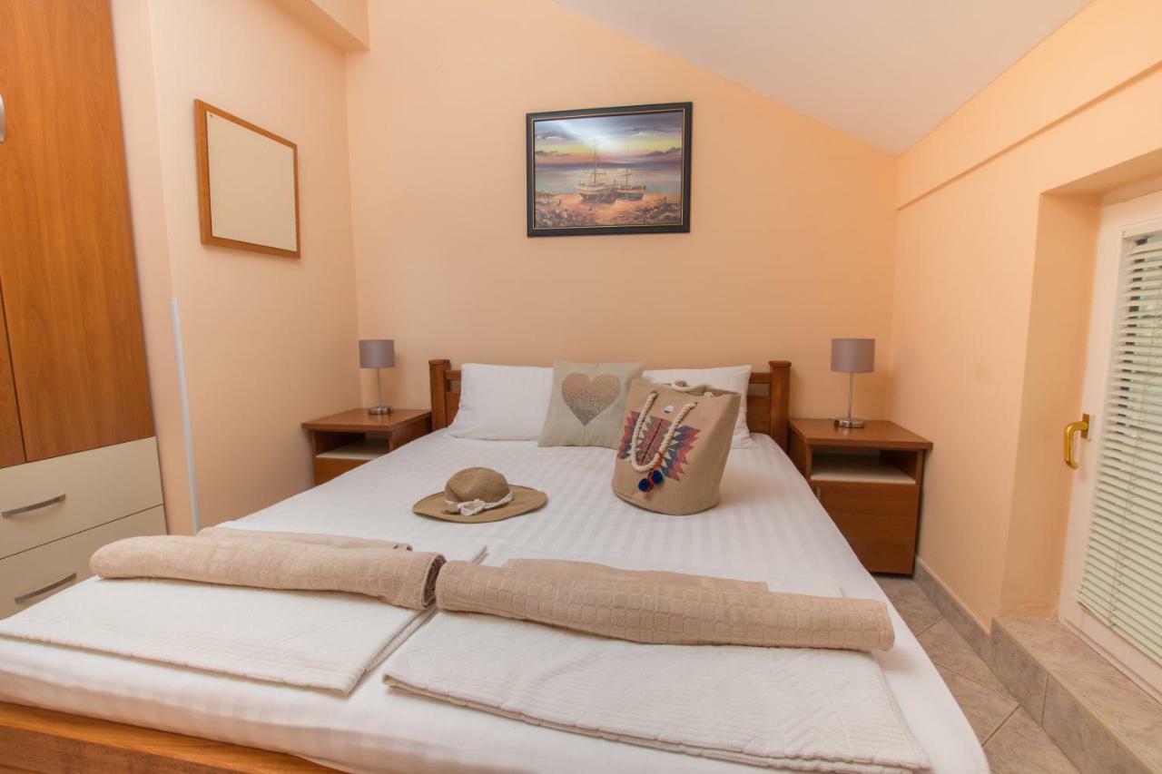Adzic Apartments ブドヴァ エクステリア 写真