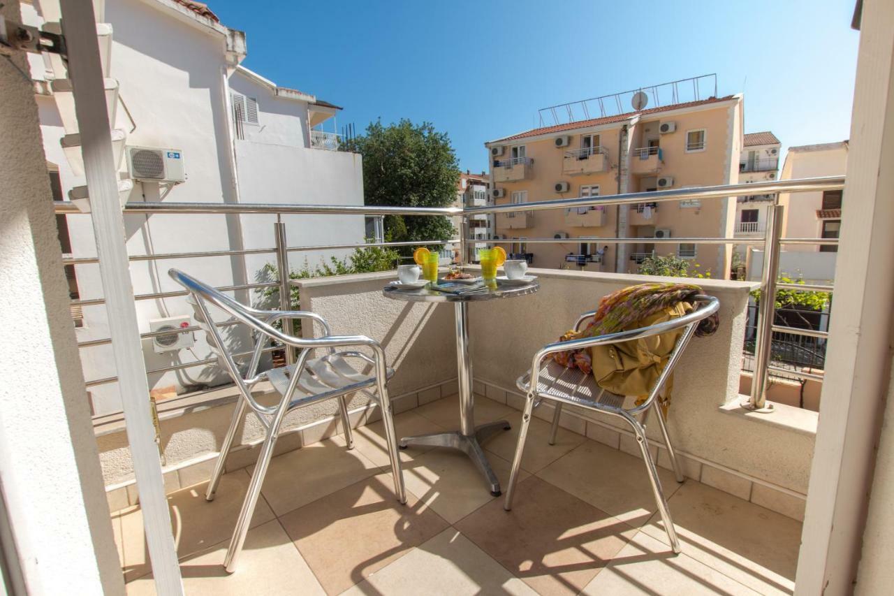 Adzic Apartments ブドヴァ エクステリア 写真