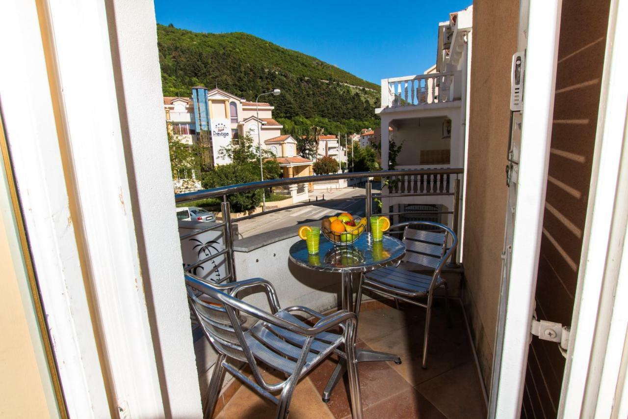 Adzic Apartments ブドヴァ エクステリア 写真